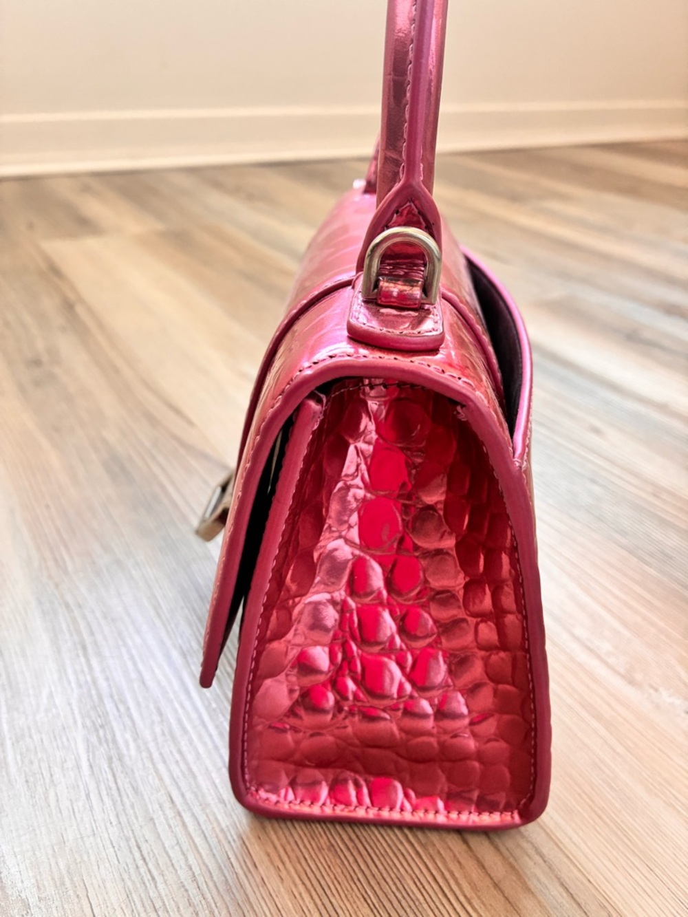 Balenciaga Metallic Fuchsia Croc-Embossed Hourglass Satchel - Picture 13 of 15